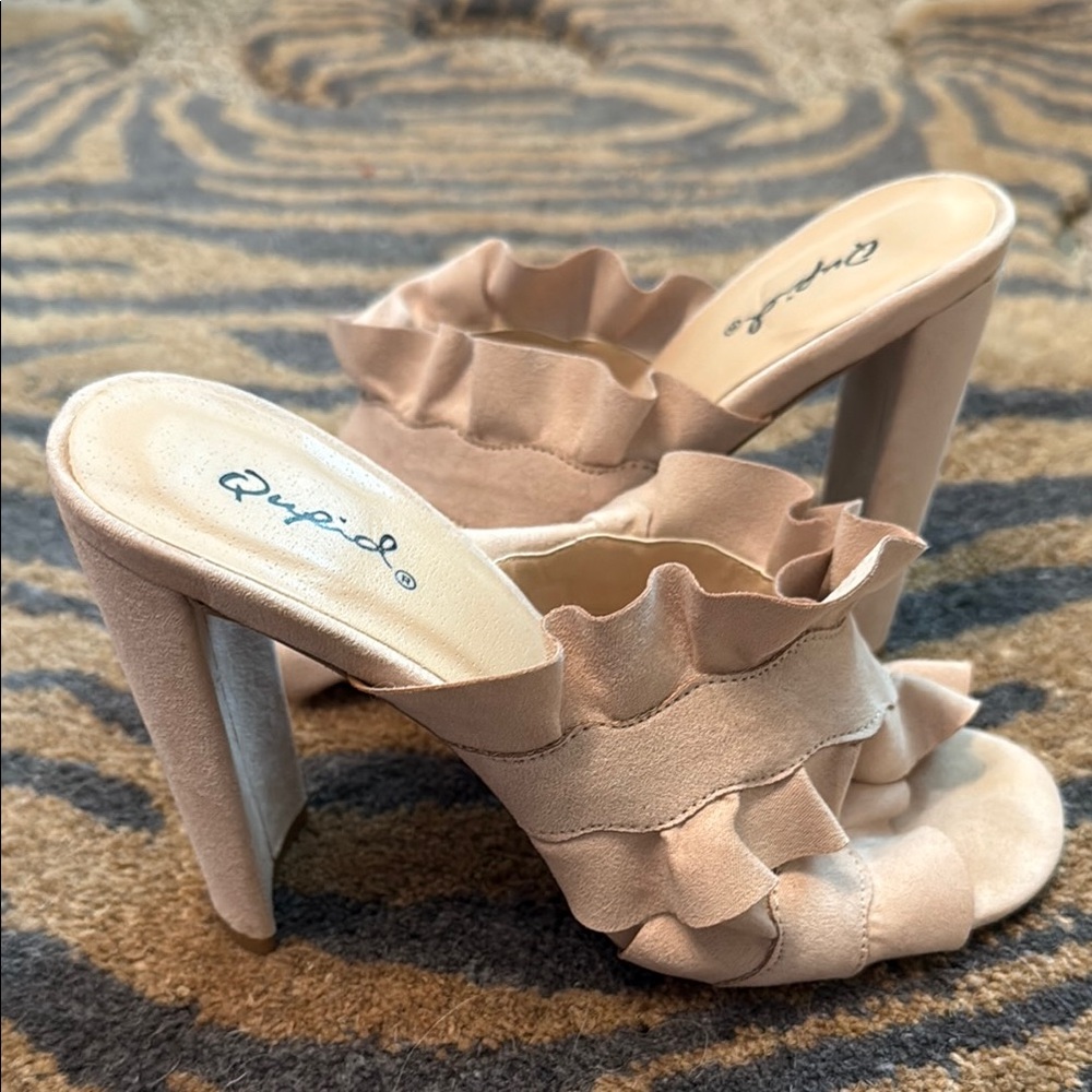 Qupid Ruffled Beige Mules - Picture 6 of 6